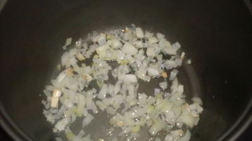 рис с мясом и овощами в мультиварке