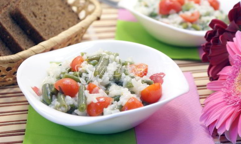 Рецепт риса с стручковой фасолью и овощами