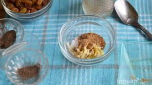 рис со шпинатом и изюмом