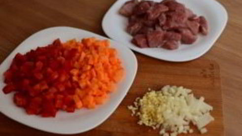 рис со свининой