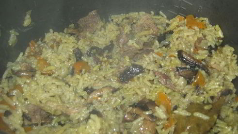 рис жасмин с лесными шампиньонами и говядиной