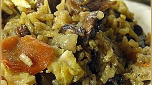 рис жасмин с лесными шампиньонами и говядиной