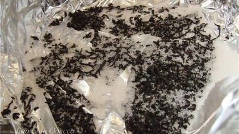 рисовая лапша с овощами и подкопченной на чайном листе куриной грудкой