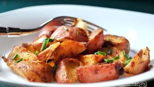 Жареная картошка на сковороде