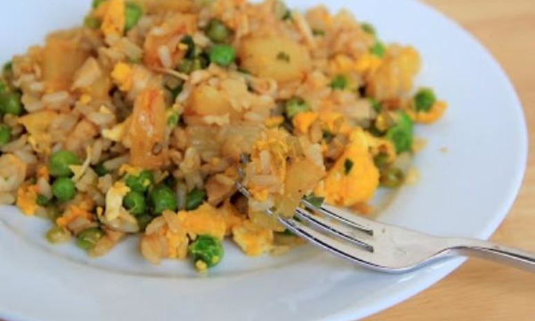 Рецепт жареного риса с ананасом