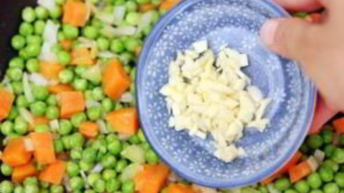 жареный рис с курицей