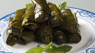 Долма из виноградных листьев по-армянски