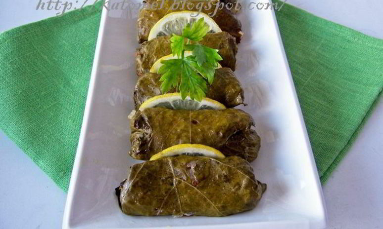 Рецепт долмы с курицей и кедровыми орешками