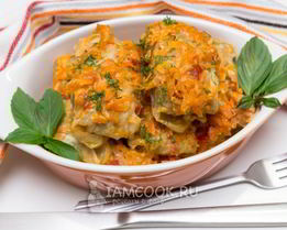 Голубцы в томатно-сметанном соусе в духовке