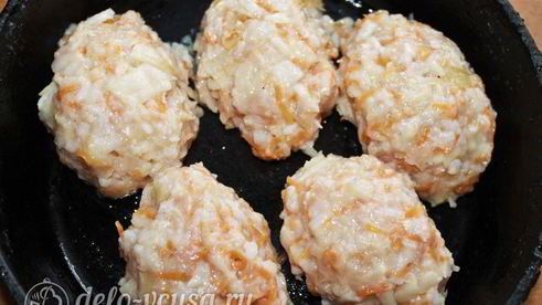 ленивые голубцы в томатном соусе