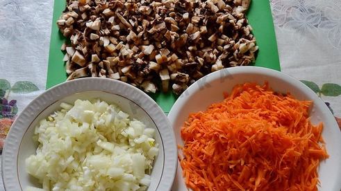 постные голубцы с грибами и рисом