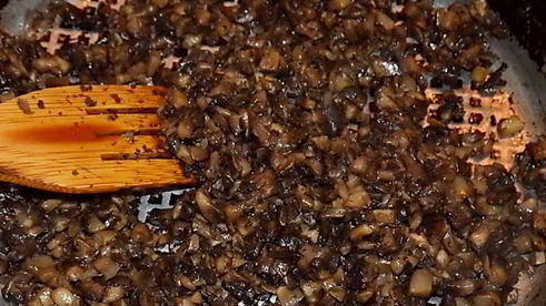 постные голубцы с грибами и рисом