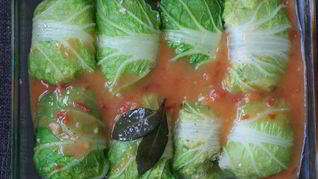 Запеченные голубцы из пекинской капусты с курицей