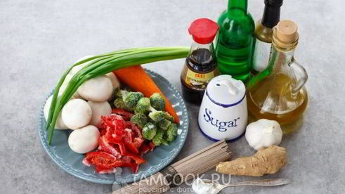 гречневая лапша с овощами