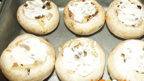 фаршированные грибы с сыром в духовке