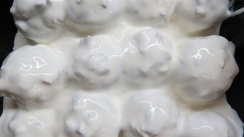 фаршированные шампиньоны под сметанным соусом