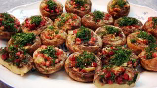 Шампиньоны фаршированные запеченные в духовке