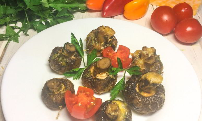 Рецепт шампиньонов в духовке целиком