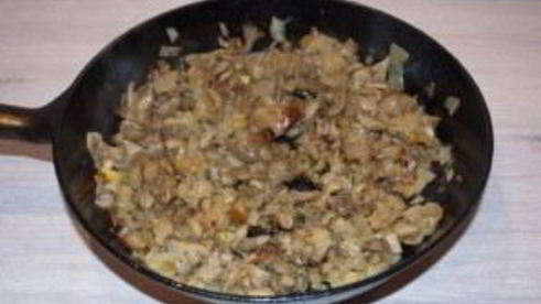 вешенки, жаренные с луком