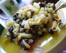 Жареные опята с картошкой