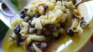 Жареные опята с картошкой