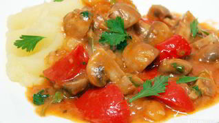 Грибной гуляш