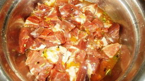 гуляш из барашка под апельсиновым соусом