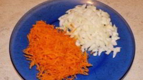 гуляш из фарша с подливкой