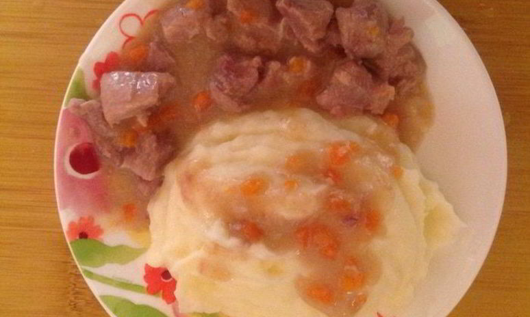 Рецепт гуляша из говядины с подливой