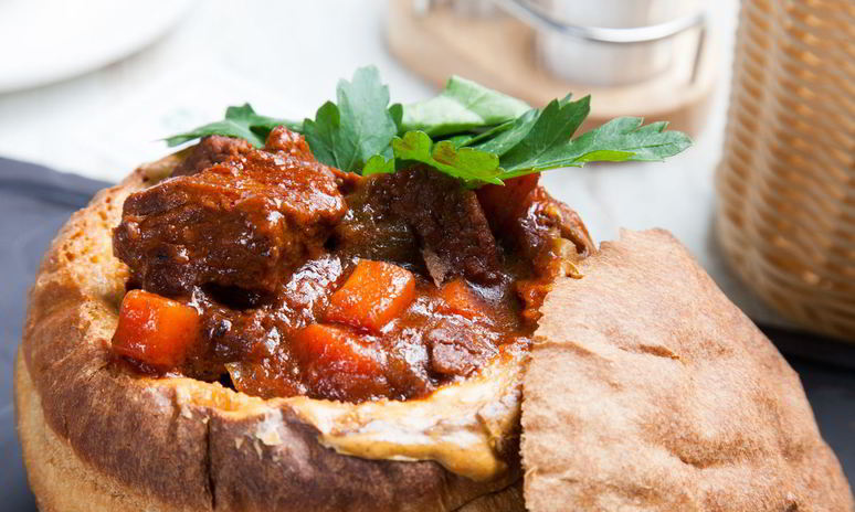 Рецепт гуляша из говядины со сладким перцем