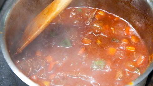 гуляш из говядины со сладким перцем