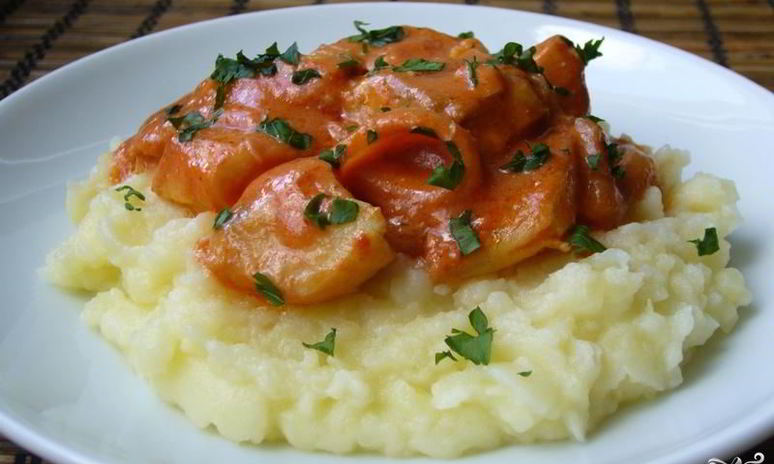 Рецепт гуляша из индейки в мультиварке