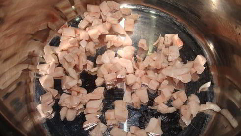 гуляш из красной фасоли и курицы