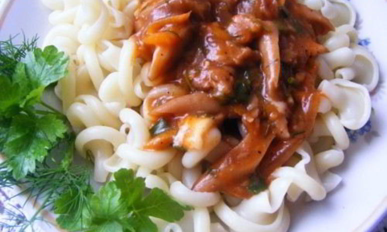 Рецепт гуляша из рыбы с грибами по-русски