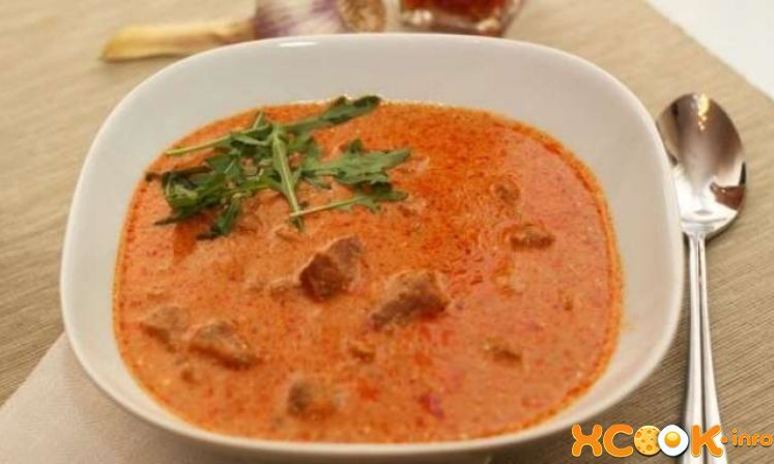 Рецепт гуляша из свинины с помидорами