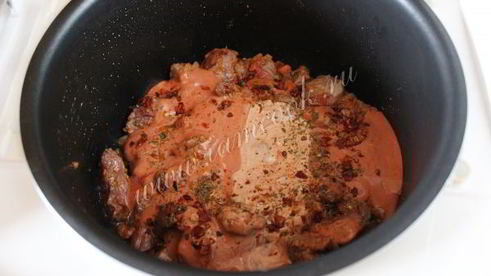 гуляш из свинины в мультиварке