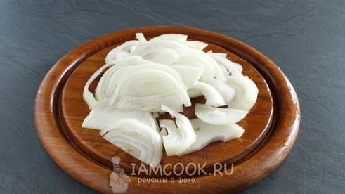 гуляш в хлебе по-чешски