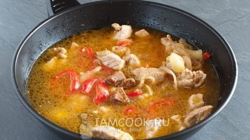 гуляш в хлебе по-чешски