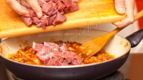 венгерский суп-гуляш с говядиной