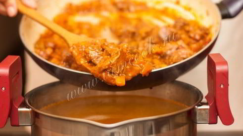 венгерский суп-гуляш с говядиной