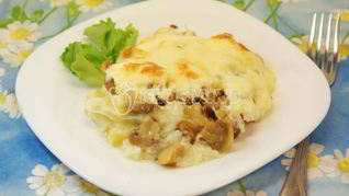 Картофельное пюре под шампиньонами