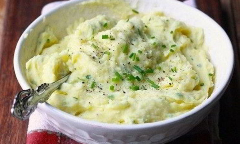 Рецепт картофельного пюре с зеленым луком и чесноком