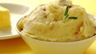 Картофельное пюре с жареным луком