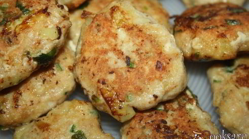 индюшиные котлетки со вкусной подливой