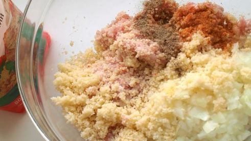 индюшиные котлеты с кус-кусом