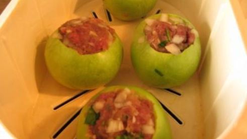 котлетки для детки в яблоках