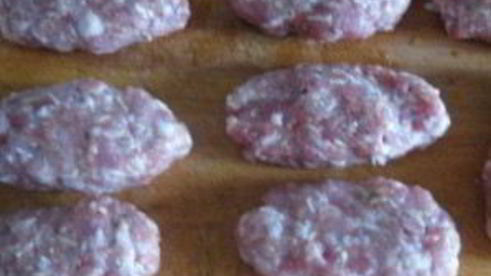 котлеты из баранины в духовке