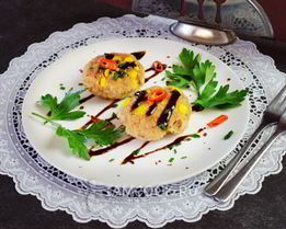 Котлеты из консервированного тунца и кукурузы