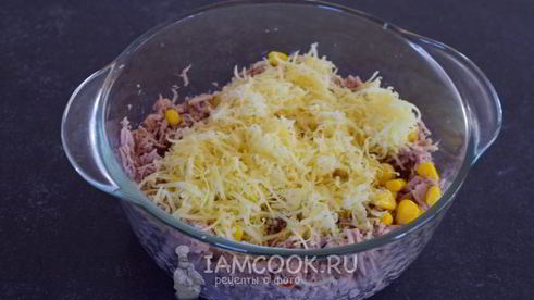 котлеты из консервированного тунца и кукурузы