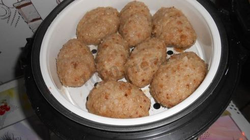 котлеты мясное трио на пару